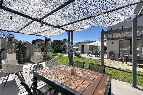 Maison de luxe à vendre à Roquefort-les-Pins, 2 790 000 €, Photo 5