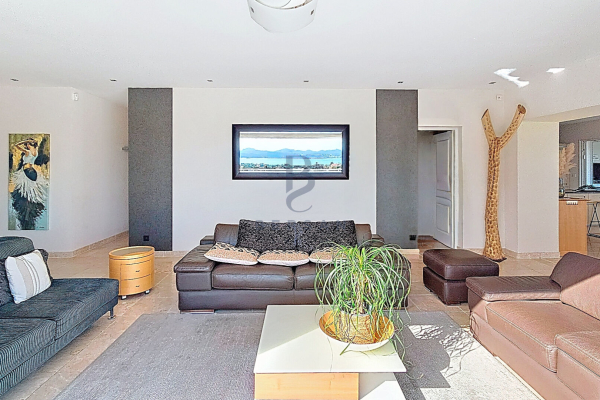 Maison de luxe à vendre à Saint-Aygulf, 1 295 000 €, Photo 6
