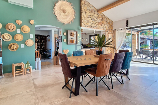 Maison de luxe à vendre à Fréjus, 1 250 000 €, Photo 6