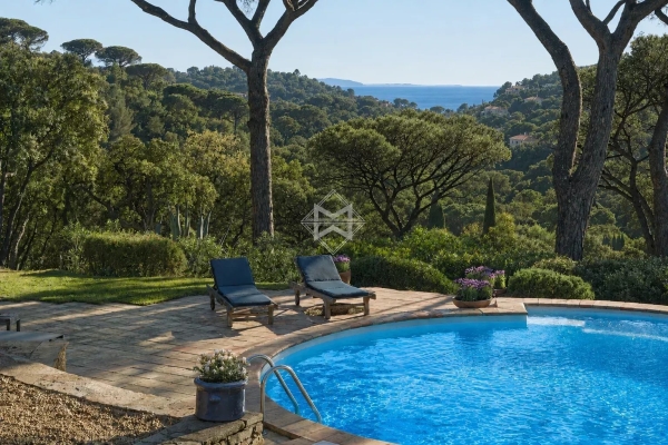 Luxury House for sale in La Croix-Valmer, 5 480 000 €, Photo 1