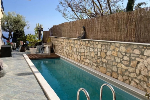 Appartement de luxe à vendre à Roquebrune-Cap-Martin, 619 000 €, Photo 2