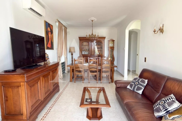 Maison de luxe à vendre à Le Golfe Juan, 895 000 €, Photo 3