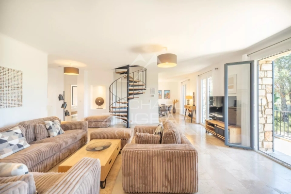 Luxury House for sale in Roussillon, 1 395 000 €, Photo 4