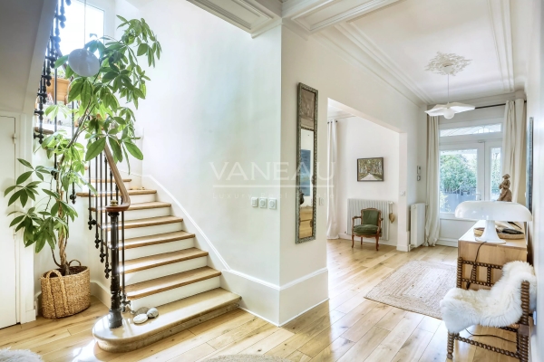 Luxury House for sale in Montmorency, 1 548 000 €, Photo 4