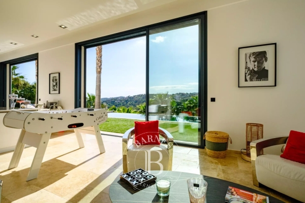 Luxury Apartment for sale in Les Issambres, 2 650 000 €, Photo 5