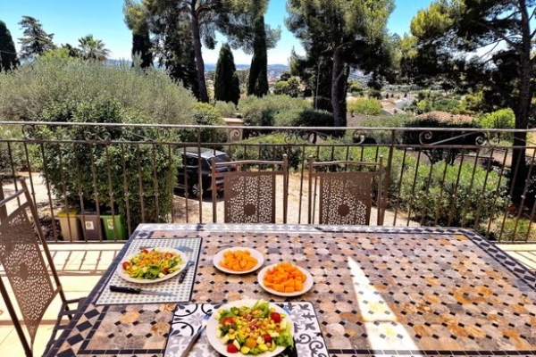Maison de luxe à vendre à Toulon, 750 000 €, Photo 1