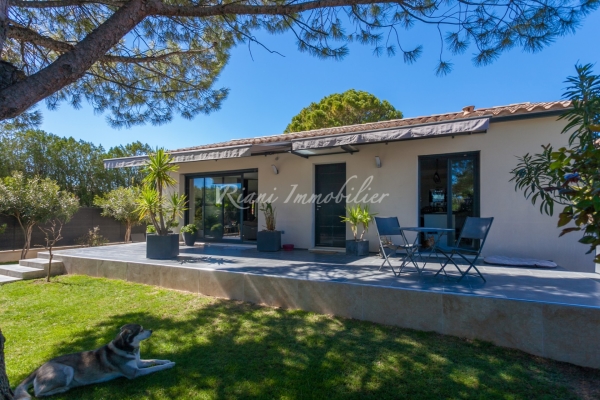 Maison de luxe à vendre à L Isle-sur-La-Sorgue, 493 000 €, Photo 1