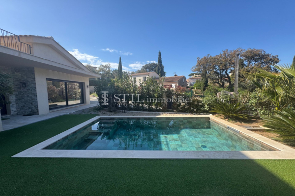 Maison de luxe à vendre à Sainte-Maxime, 1 290 000 €, Photo 1
