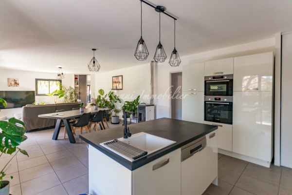 Maison de luxe à vendre à L Isle-sur-La-Sorgue, 493 000 €, Photo 5