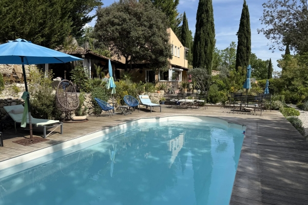 Maison de luxe à vendre à Cotignac, 684 000 €, Photo 1