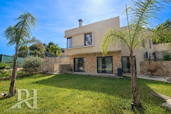 Maison de luxe à vendre à Vallauris, 1 095 000 €, Photo 1
