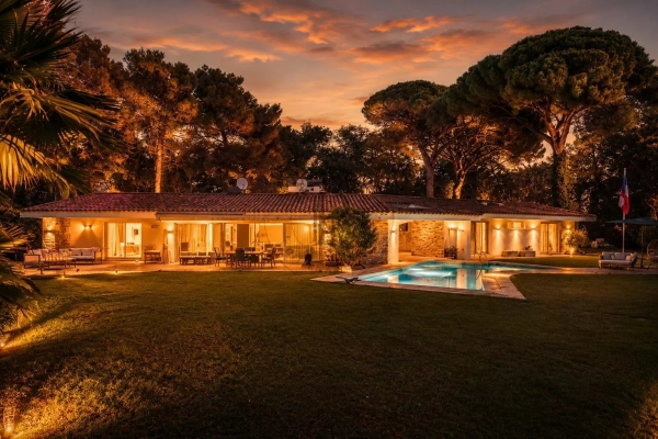 Maison de luxe à vendre à Mougins, 3 980 000 €, Photo 1
