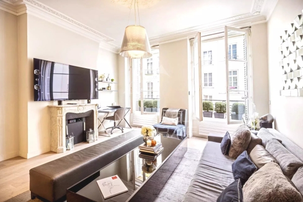 Luxury Apartment for sale in Paris 1er, 1 180 000 €, Photo 2