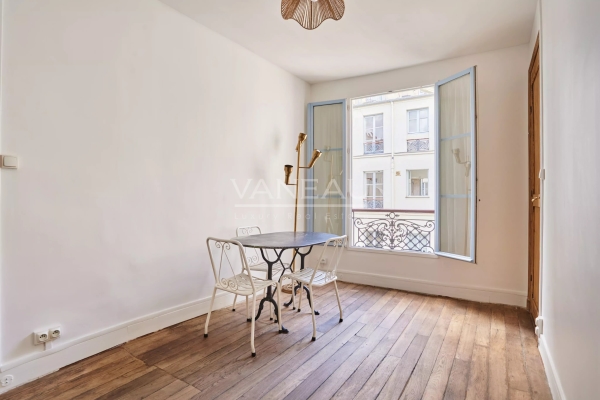 Luxury Apartment for sale in Paris 3ème, 530 000 €, Photo 4