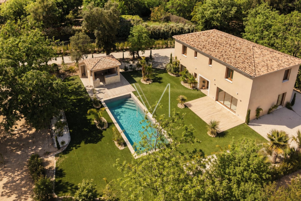 Luxury House for sale in Le Plan-de-La-Tour, 1 395 000 €, Photo 1
