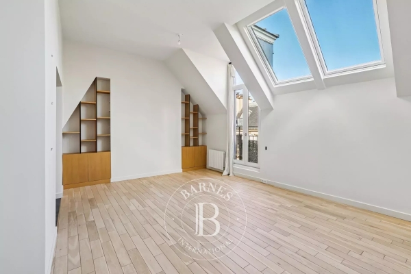 Luxury Apartment for sale in Paris 6Ème, 1 150 000 €, Photo 1
