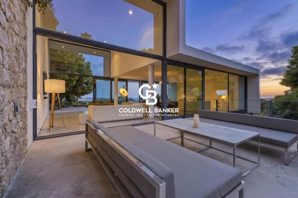 Maison de luxe à vendre à Vallauris, 3 950 000 €, Photo 1