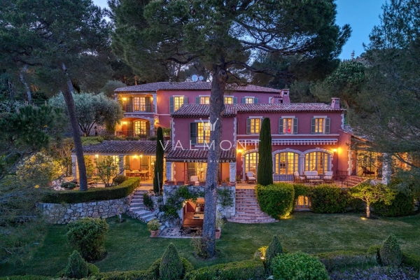Maison de luxe à vendre à Villefranche-sur-Mer, 19 900 000 €, Photo 2