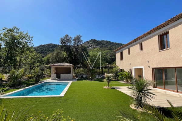 Luxury House for sale in Le Plan-de-La-Tour, 1 395 000 €, Photo 3