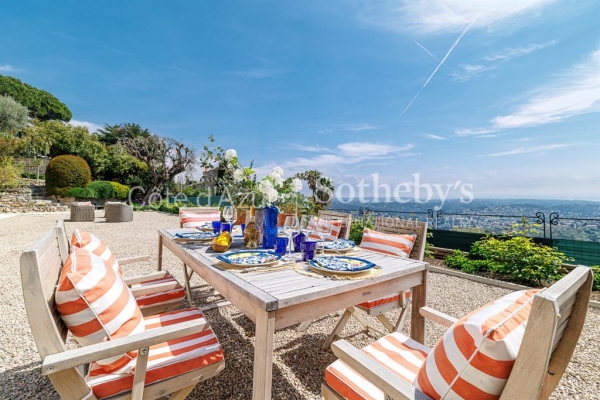 Maison de luxe à vendre à Vence, 2 490 000 €, Photo 3