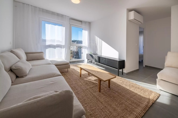 Luxury Apartment for sale in Nice, 575 000 €, Photo 2