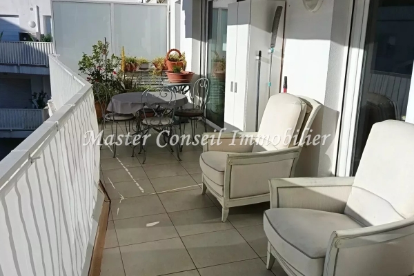 Luxury Apartment for sale in Cannes, 599 000 €, Photo 2