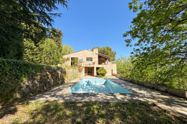 Maison de luxe à vendre à Châteauneuf-Grasse, 945 000 €, Photo 2