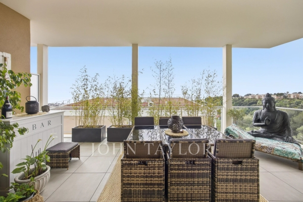 Luxury Apartment for sale in Villeneuve-Loubet, 514 000 €, Photo 4