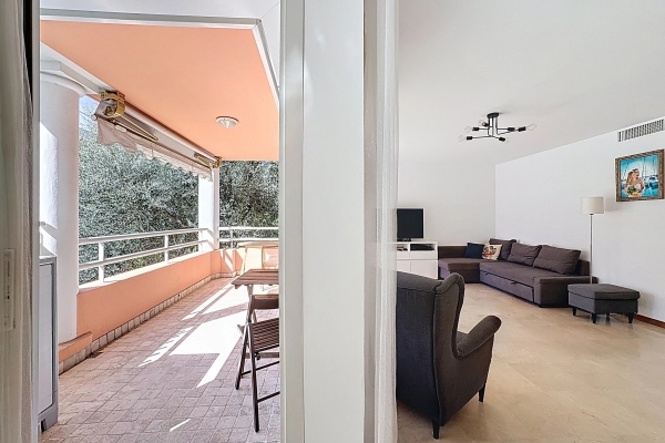 Luxury Apartment for sale in Antibes, 699 000 €, Photo 6