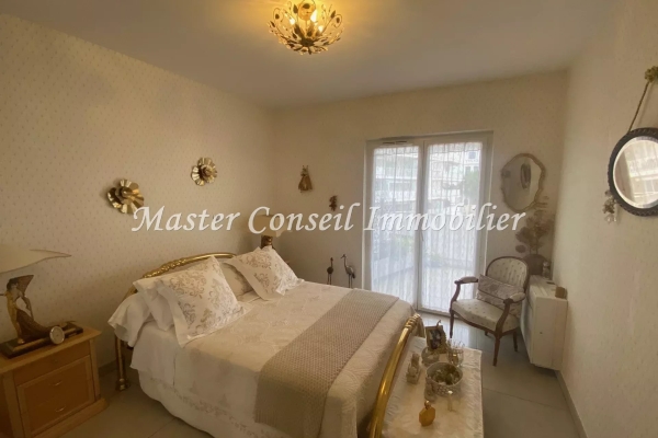 Luxury Apartment for sale in Cannes, 599 000 €, Photo 6