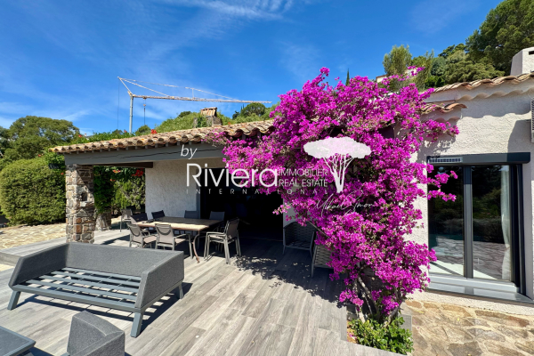 Maison de luxe à vendre à La Croix-Valmer, 1 495 000 €, Photo 1