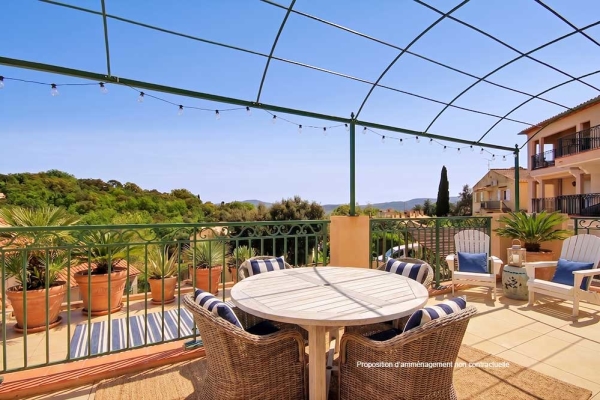 Luxury Apartment for sale in Grimaud, 599 000 €, Photo 1