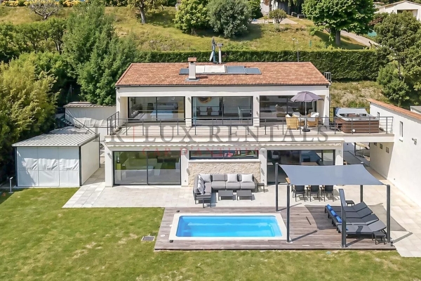 Maison de luxe à louer à Antibes, 30 000 €, Photo 1