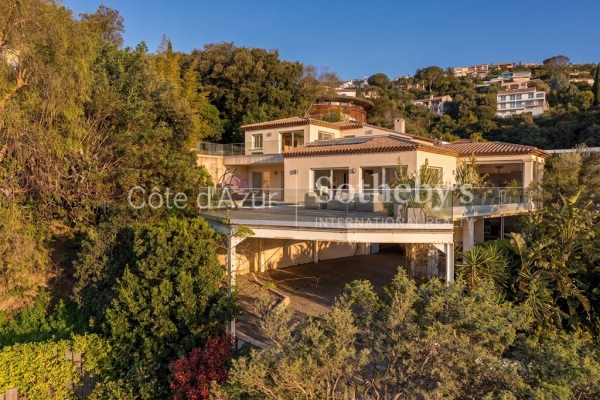 Luxury House for sale in Les Issambres, 1 740 000 €, Photo 3