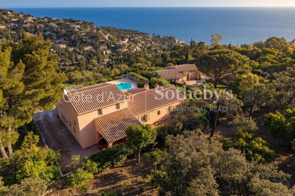 Luxury House for sale in Les Issambres, 1 170 000 €, Photo 5