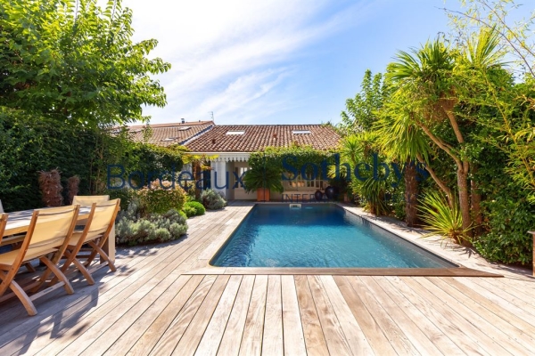 Luxury House for sale in Bordeaux, 1 250 000 €, Photo 1