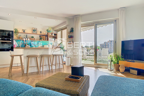Appartement de luxe à vendre à Mandelieu-la-Napoule, 549 000 €, Photo 5