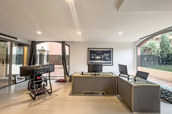 Luxury Property for sale in Monaco, 3 700 000 €