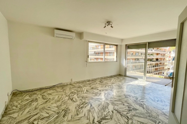 Appartement de luxe à vendre à Nice, 355 000 €, Photo 1