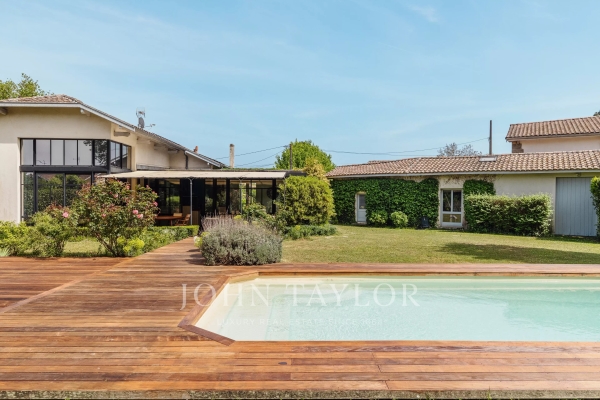 Luxury House for sale in Gradignan, 1 100 000 €, Photo 1