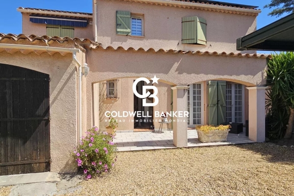 Maison de luxe à vendre à Fréjus, 526 000 €, Photo 1