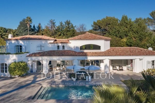 Luxury House for sale in Mougins, 3 700 000 €
