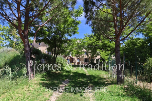 Maison de luxe à vendre à Apt, 2 000 000 €, Photo 2