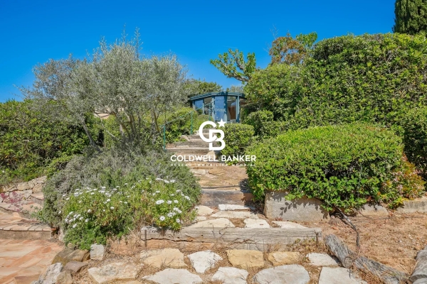 Maison de luxe à vendre à Carqueiranne, 1 595 000 €, Photo 2
