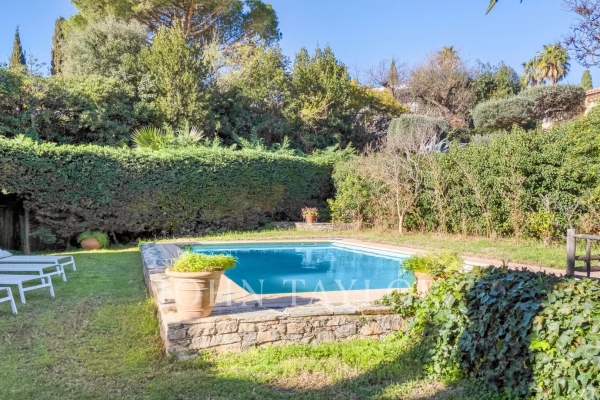 Luxury House for sale in Carqueiranne, 2 500 000 €, Photo 3