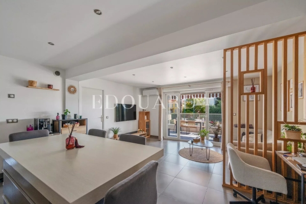 Luxury Apartment for sale in Villefranche-sur-Mer, 625 000 €, Photo 3