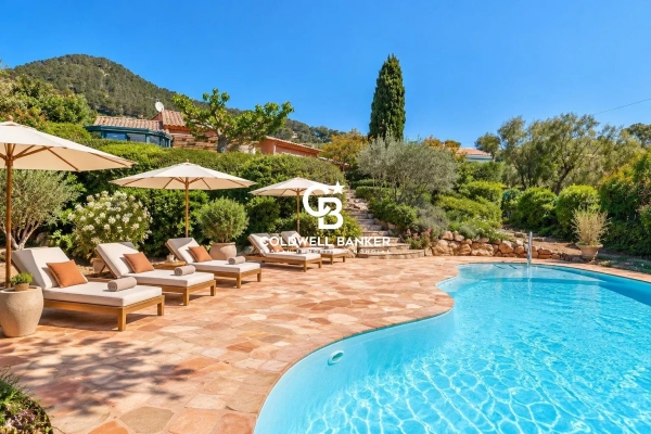 Maison de luxe à vendre à Carqueiranne, 1 595 000 €, Photo 5