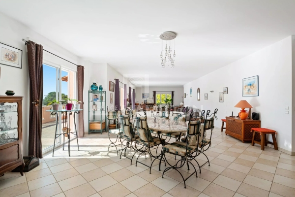 Luxury House for sale in Nice, 2 090 000 €, Photo 5
