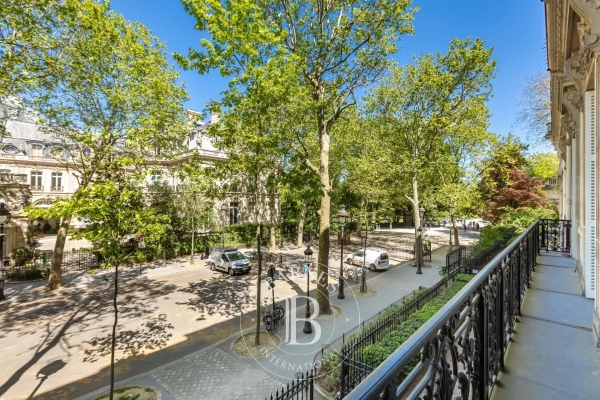 Luxury Apartment for sale in Paris 8Ème, 6 850 000 €, Photo 1