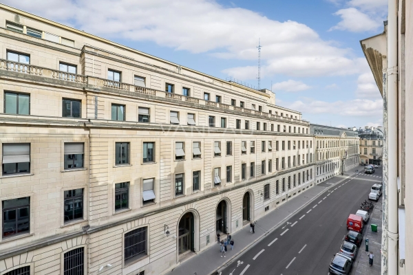 Appartement de luxe à vendre à Paris 1Er, 435 000 €, Photo 2